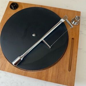 NWOT💥Record player cheese cutting board